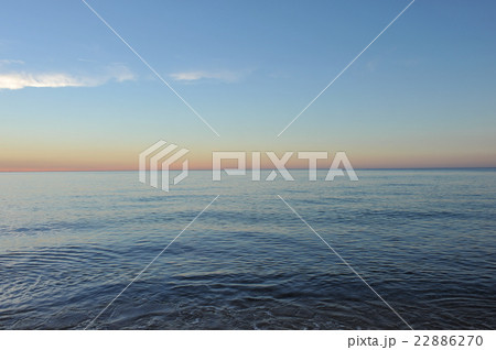 夕方 夕方 22886270