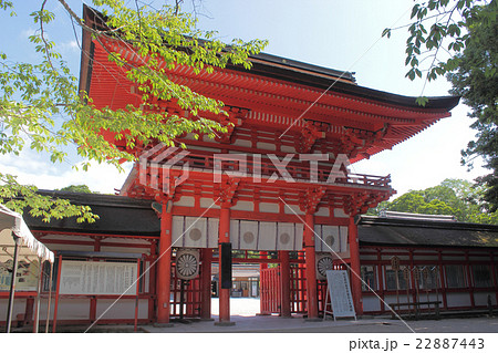 京都　下鴨神社　楼門 22887443