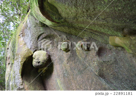 丸目の乳岩様 22891181