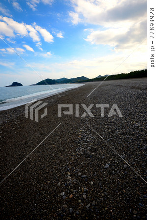 砂利浜 22893928