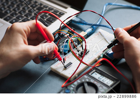 Single board microcontroller testing close-up 22899886