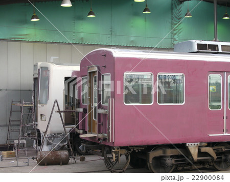 阪急電鉄 5000系 C#5004 8300系 C#8314 全般検査中 22900084