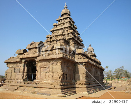 世界遺産 マハーバリプラムの建造物群 の海岸寺院 インド の写真素材