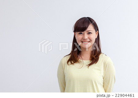 女性ポートレート　 22904461
