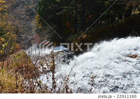 激流（湯滝･奥日光／栃木県日光市） 22911160