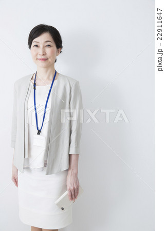 ミドル女性 22911647