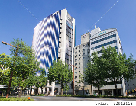 名古屋・丸の内・都市風景　桜通り　名古屋商科大学　丸の内タワー 22912118