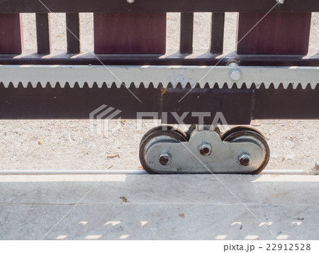 steel wheel of automatic slide house gate steel wheel of automatic slide house gate 22912528