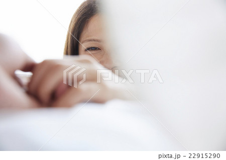 女性　ポートレート 22915290