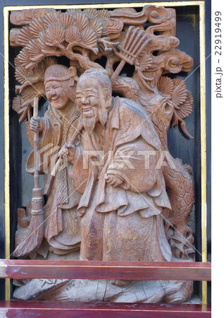 信州 松本の文化財 須々岐水神社の舞台 兎川寺町の舞台の彫刻 立川流