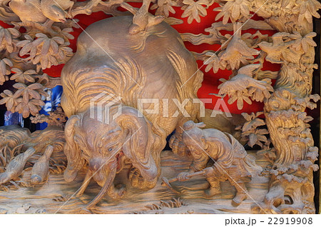 信州　松本の文化財　須々岐水神社の舞台　湯の原町の舞台の彫刻　立川流彫刻の舞台（山車）は長野県宝 22919908