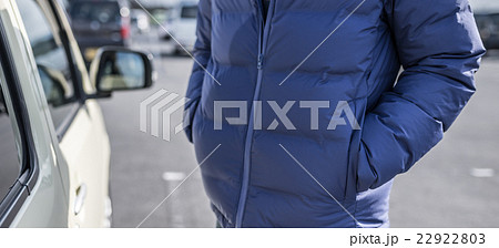 男性と車 男性と車 22922803