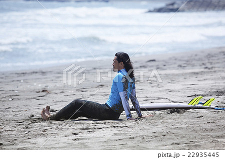 サーファー　ポートレート 22935445