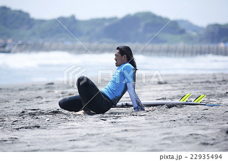 サーファー　ポートレート 22935494