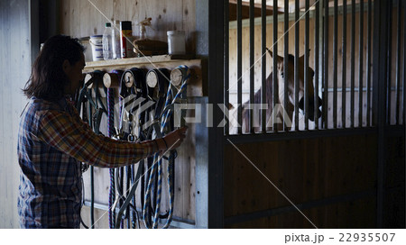 男性 馬 飼育 男性 馬 飼育 22935507