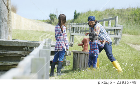 親子　牧場体験 22935749