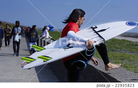 サーファー　ポートレート 22935823