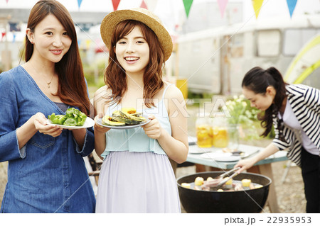 BBQパーティ 22935953