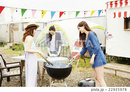 BBQパーティ 22935978