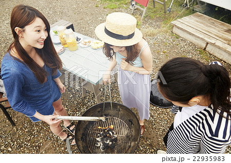 BBQパーティ 22935983
