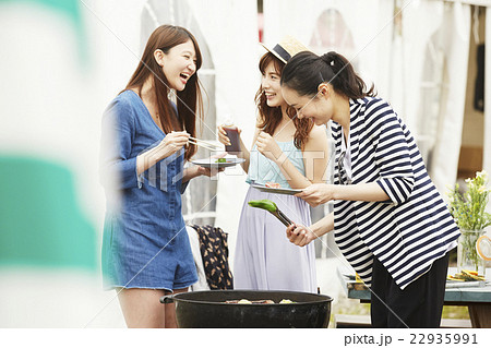 BBQパーティ 22935991