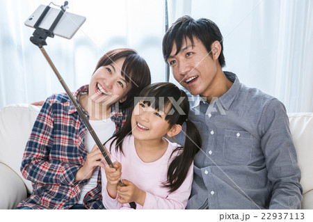 ファミリー（自撮り棒） 22937113