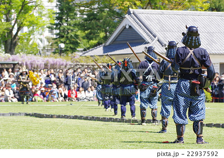 信州 松本 国宝 松本城イベント 古式砲術演武の風景(火縄銃) 信州 松本 国宝 松本城イベント 古式砲術演武の風景(火縄銃) 22937592