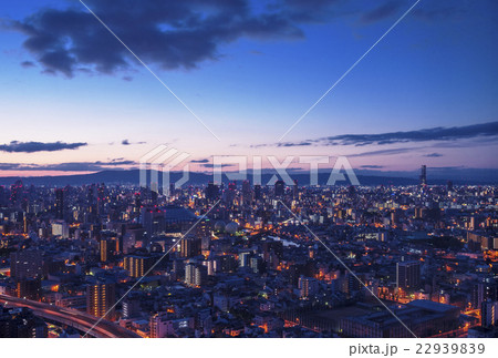 大阪市街 大阪朝焼け 都市風景 の写真素材