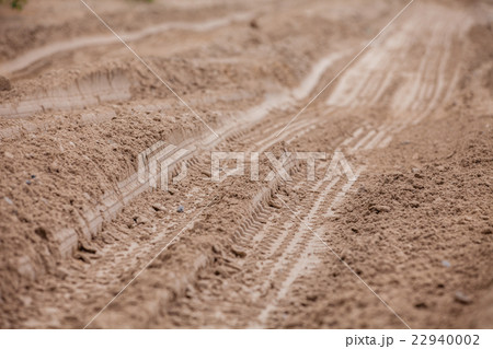 wheel tracks detail 22940002