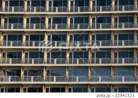 facade building 22941521