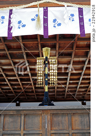 松尾大社拝殿-3 22942918