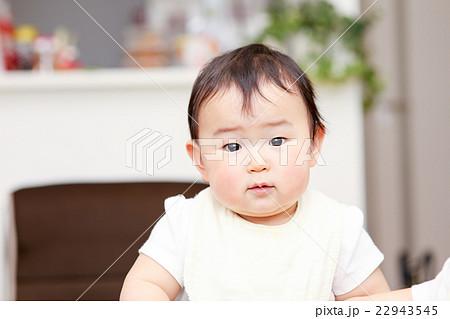 かわいい赤ちゃん 日本人 アジア人の写真素材 22943545 Pixta