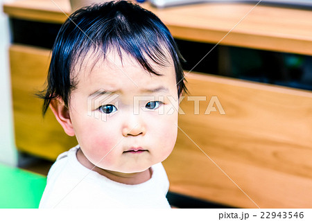 かわいい赤ちゃん 日本人 アジア人の写真素材