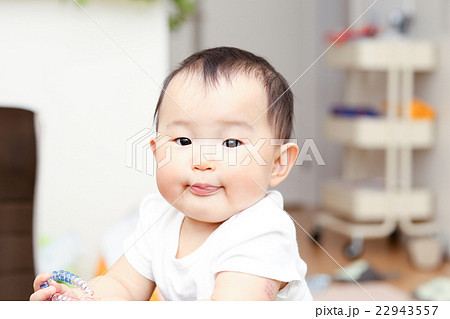 かわいい赤ちゃん 日本人 アジア人の写真素材 22943557 Pixta