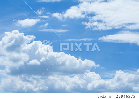 Blue sky and clouds 22946575