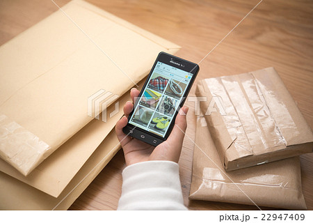 荷物 荷物 22947409