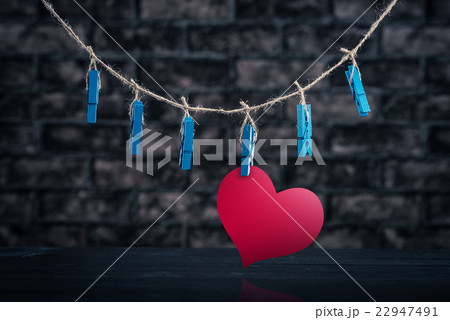 吊られたハート 22947491