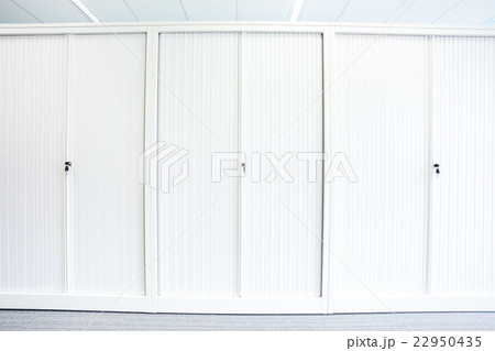 Cabinets whit sliding doors 22950435