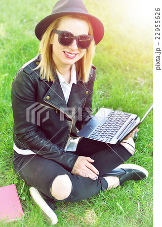 happy hipster girl happy hipster girl 22955626