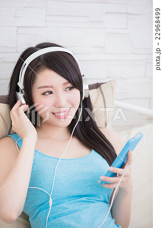 woman enjoying the music woman enjoying the music 22968499
