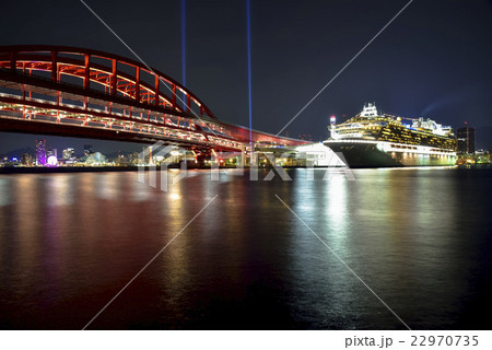 ダイヤモンドプリンセスと神戸大橋 ダイヤモンドプリンセスと神戸大橋 22970735