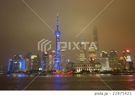 上海の夜景（外灘観光） 22975421