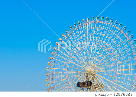 Ferris Wheel with Blue Sky Ferris Wheel with Blue Sky 22976635