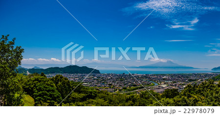 錦江湾と桜島 22978079