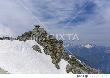 春の立山 22980587