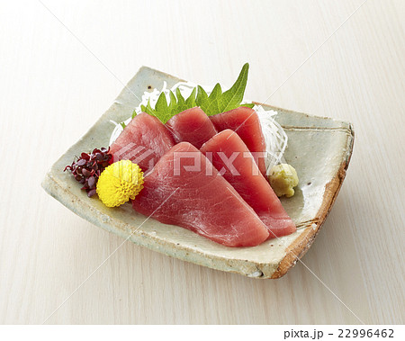 マグロのお刺身 マグロのお刺身 22996462