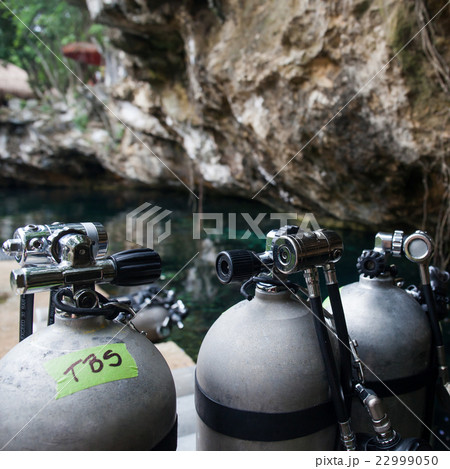Scuba tanks closeup 22999050