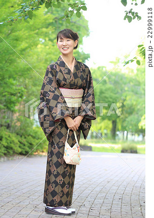 着物の女性 着物の女性 22999118