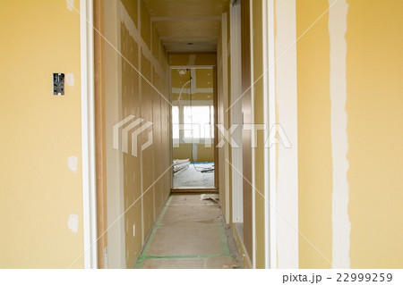 リフォーム途中 22999259