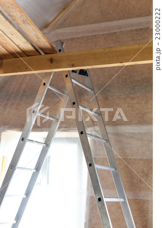 Inside wall insulation in wooden house 23000222